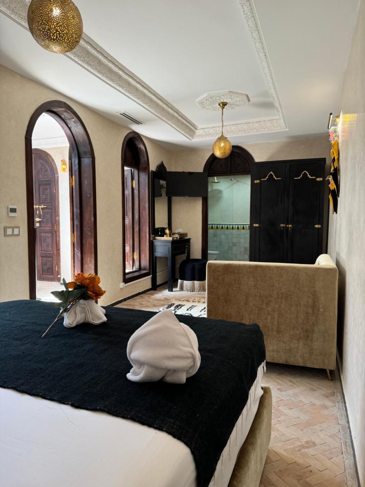 Riad M'barka